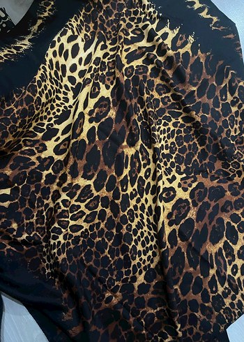 Kahverengi Leopar Desenli Kadın eşarp - Görsel 3