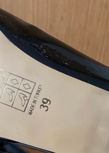 39 Beden siyah Renk Siyah Rugan Tokalı Topuklu Ayakkabı