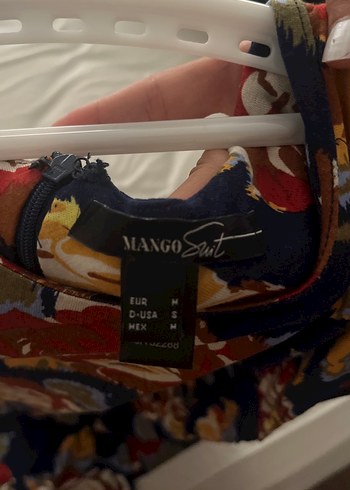 Mango Çiçek Desenli Midi V Yaka Drapeli Elbise