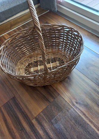 Beden Renk Bej Hasır Sepet Saplı