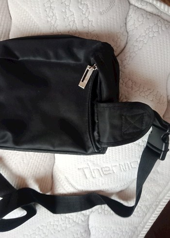 Siyah Kemerli Kadın Çapraz Çanta - Görsel 3