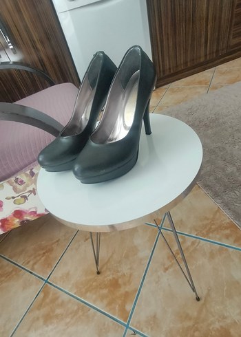 39 Beden Parlak Siyah Stiletto Topuklu Kadın Ayakkabı