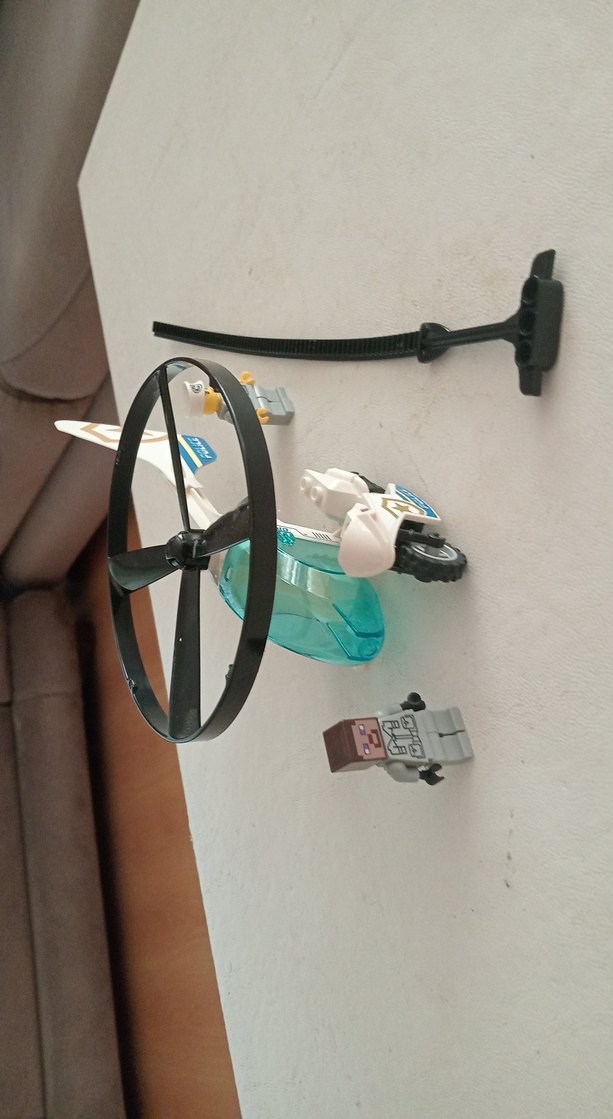 Beyaz Lego Helikopter Seti - Görsel 4