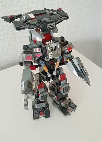 Gri Robot Aksiyon Figürü - Görsel 2