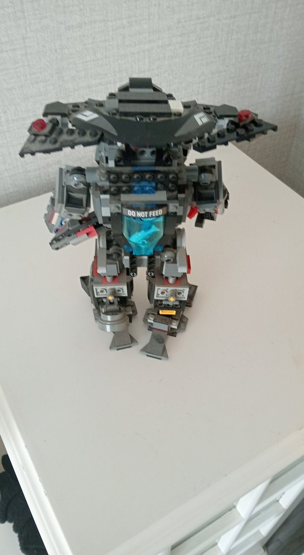 Gri Robot Aksiyon Figürü - Görsel 4