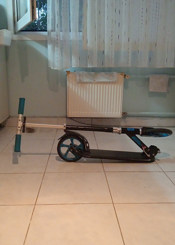 Decathlon Gri Çocuk Scooter'ı