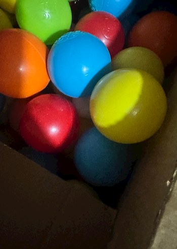 Renkli Plastik Oyun Topları - Görsel 3