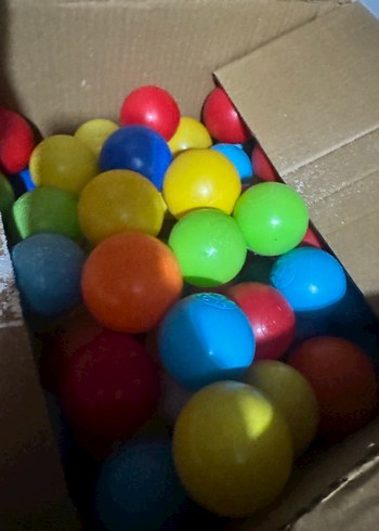 Renkli Plastik Oyun Topları - Görsel 2