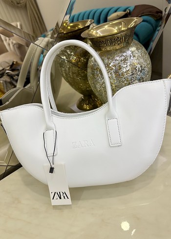 Zara Beyaz Minimal El Cantasi