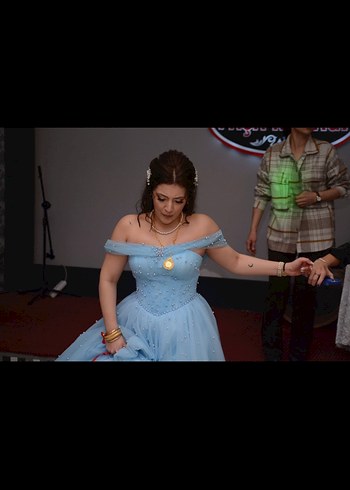 Mavi İşlemeli Uzun Abiye Elbise - Görsel 3