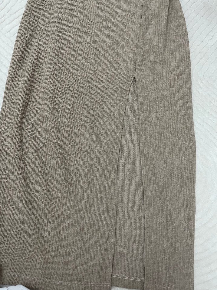 Bej Uzun Keten Elbise, Kayık Yaka, Drapeli - Görsel 4