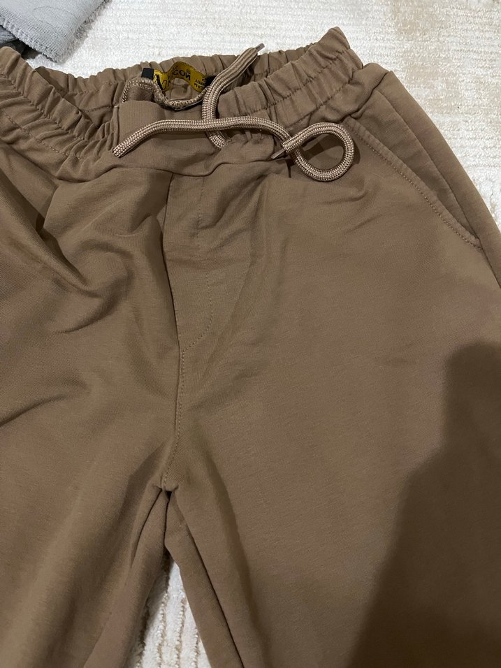 Kadın Bej Rahat Kesim Kemerli Pantolon - Görsel 2