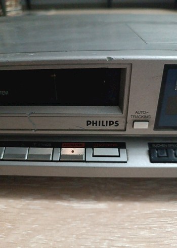 Philips VHS video kaset oynatıcı arızalı | Gardrops