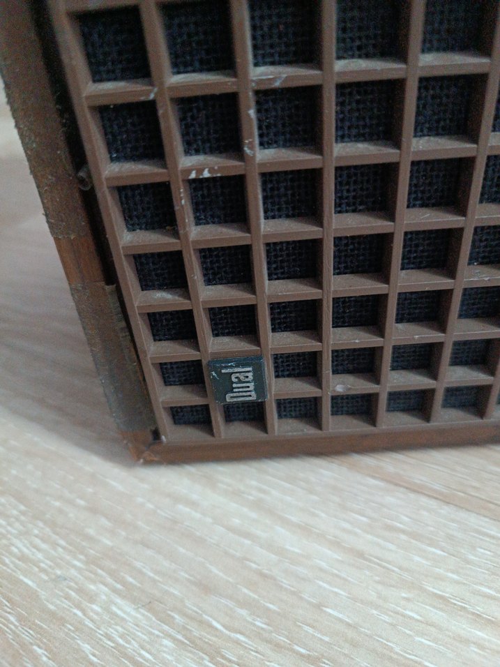 Koyu Kahverengi Ahşap Müzik Sistemi Hoparlörü - Görsel 2