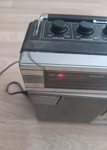 Gri Kasetli Müzik Sistemi kaset oynatıcı arızalı - Görsel 2