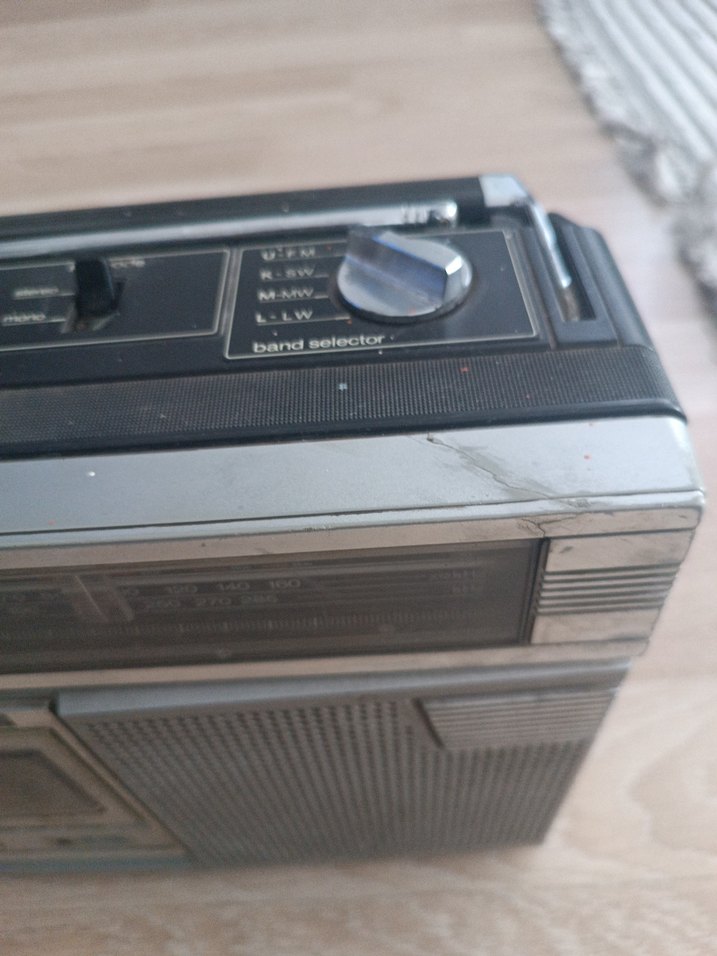 Gri Kasetli Müzik Sistemi kaset oynatıcı arızalı - Görsel 3