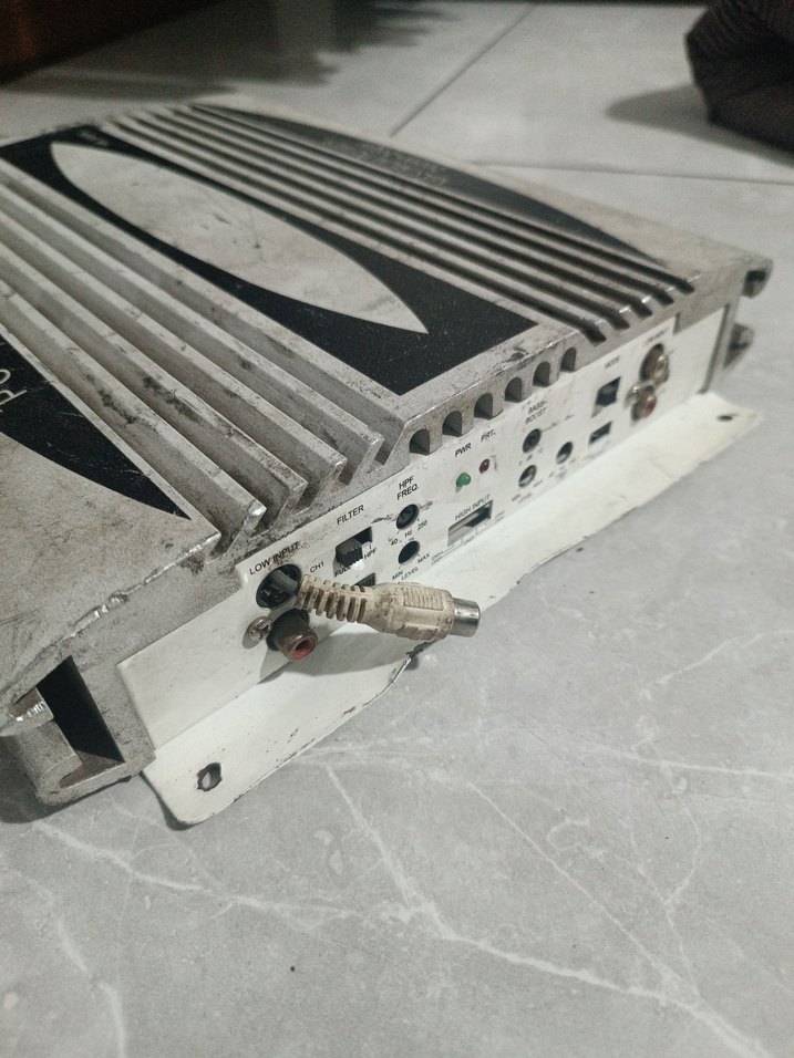 Gri Power Amplifier 200W+200W arızalı çalışmıyor - Görsel 3