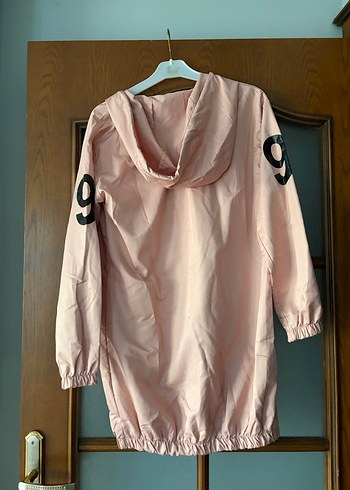 Pembe Kapüşonlu Kadın Yağmurluk - Görsel 2