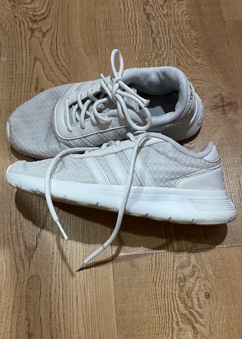 Adidas Beyaz Kadın Spor Ayakkabısı