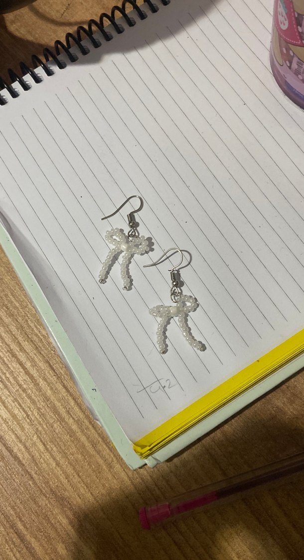 İşlemeli kurdele Küpe  - Görsel 2