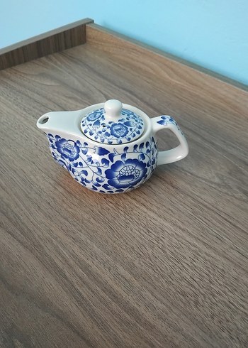 Mavi Çiçek Desenli Renkli Mini Çaydanlık