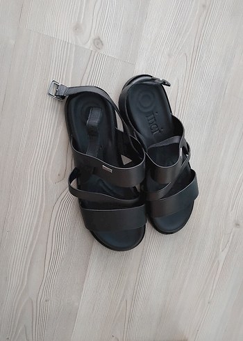 Siyah Minimalist Tokalı Erkek Sandalet İnci Marka - Görsel 2