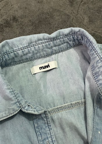 38 Beden Düğmeli Kısa Kollu Mavi Denim Gömlek