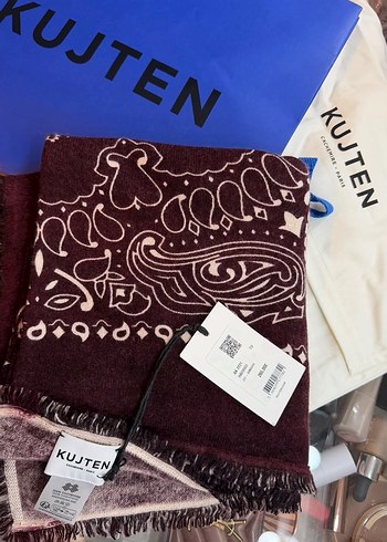 Zara Siparis Uzerine Kujten Sal Getirilir