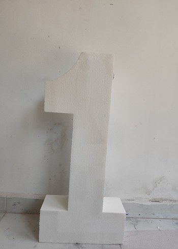 Beyaz Sayı 1 Figürü 90x10