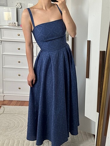 Zara Lacivert elbise