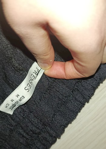 Kadın Siyah Piliseli Salaş Pantolon - Görsel 4