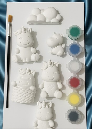 Beyaz Unicorn Boyama Seti ve Fırça