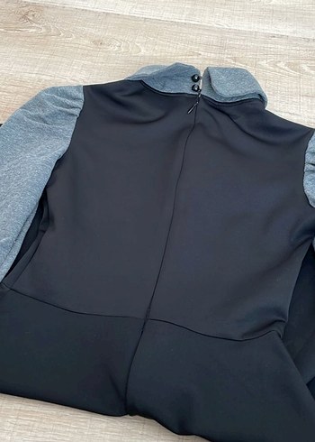 Gri Kollu Siyah Dizde biten Goth Elbise - Görsel 7