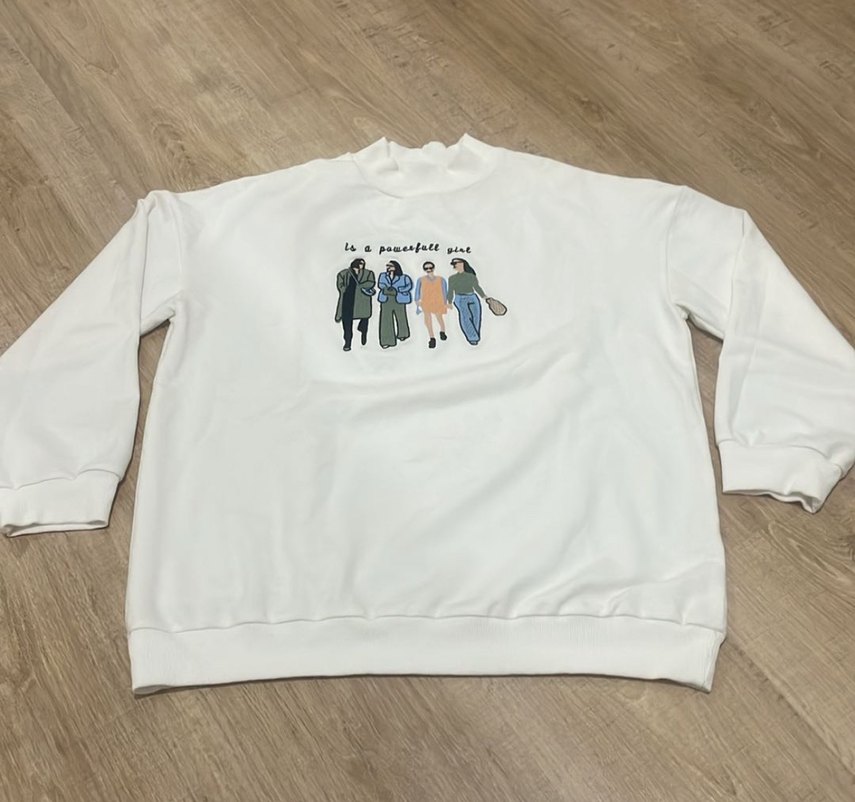 Beyaz Baskılı Rahat Kadın Sweatshirt - Görsel 4