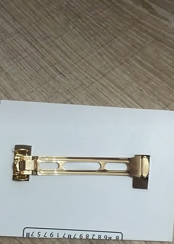 Düğmeli Parlak Altın Renkli Metal Toka - Görsel 2