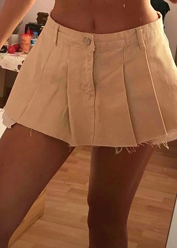 Trendyolmilla Bej Renkli Pileli Şort Etek (36)