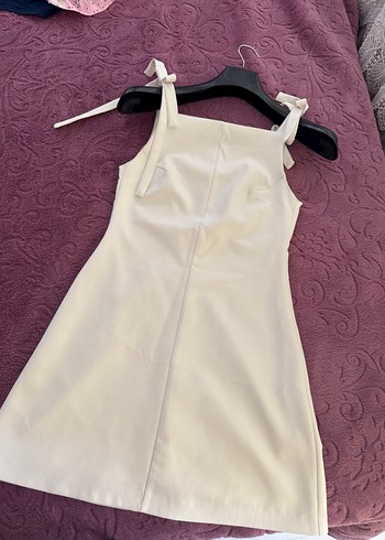 Zara Beyaz Mini Fiyonk Detaylı Elbise - Görsel 2