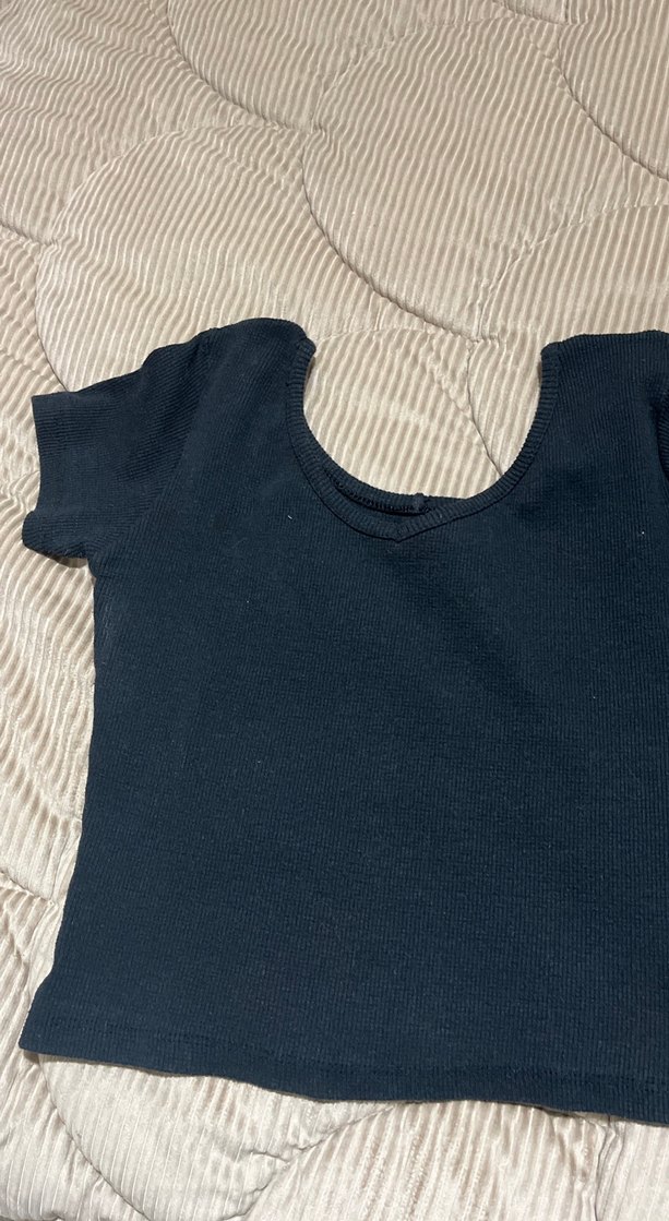 Siyah Kısa Kollu Crop Top - Görsel 2