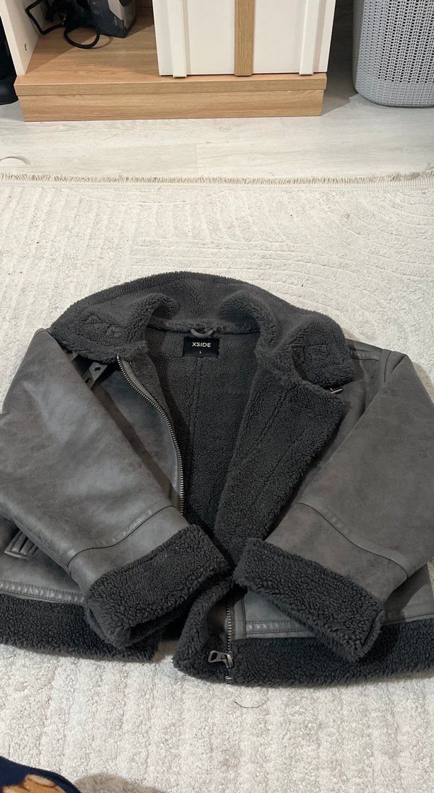 Gri Kürklü Deri Kadın Ceket Mini Kesim - Görsel 3