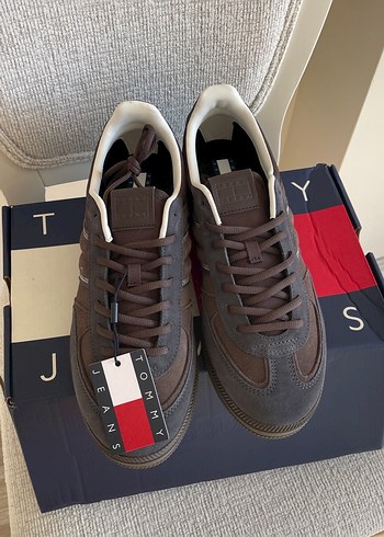 Tommy Hilfiger Sik Ve Rahat Siyah Sneaker