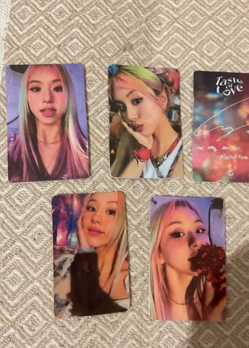 Hello Kitty Mini Chaeyoung set pc