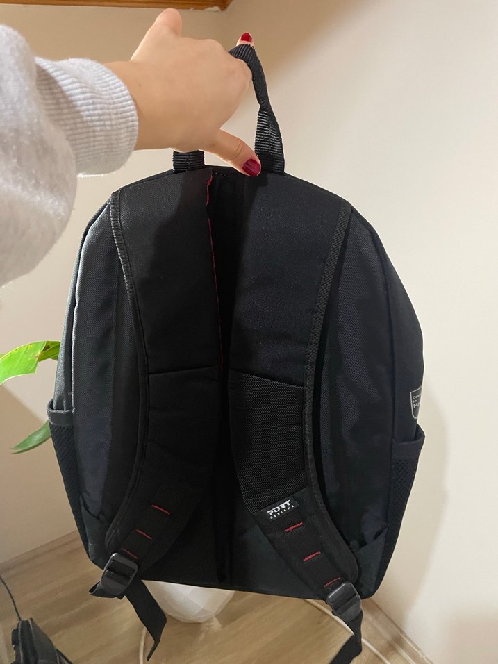 Siyah Fermuarlı Kadın Sırt Çantası - Görsel 2