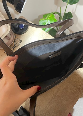 Kahverengi Yılan Derisi Desenli Deri Kadın Çanta - Görsel 3