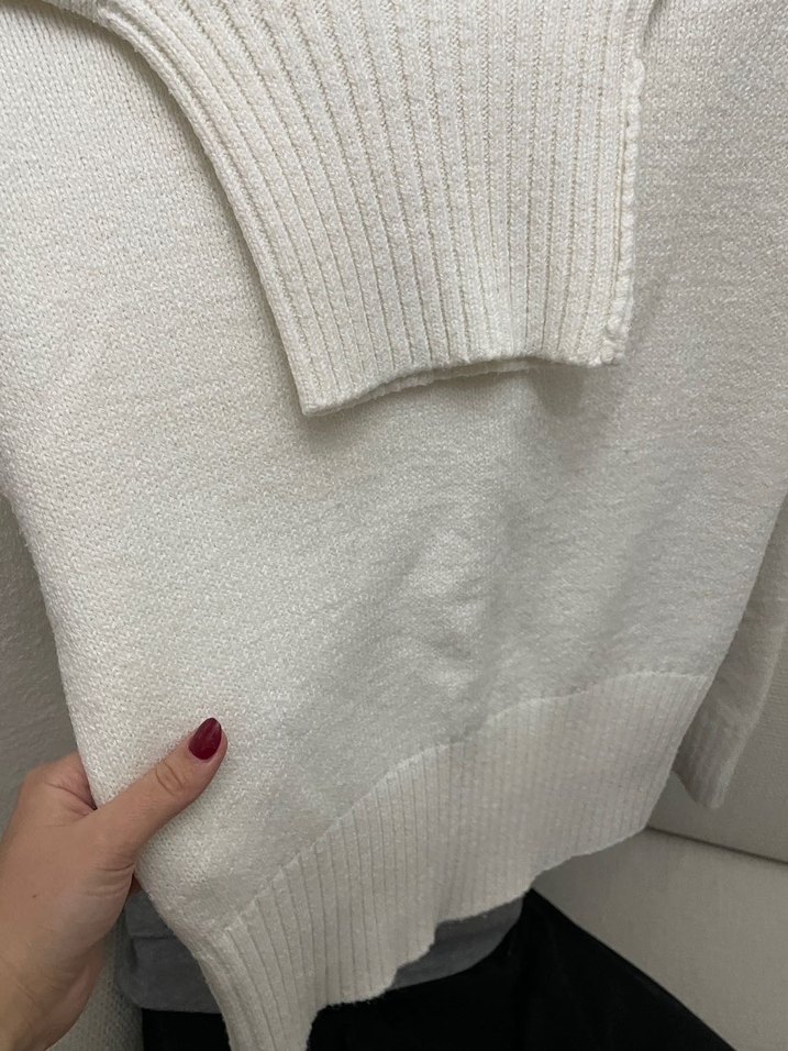 Beyaz Kadın Boğazlı Triko Kazak - Görsel 3