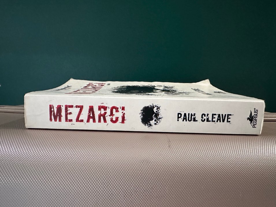 Mezarcı - Paul Cleave - Görsel 2