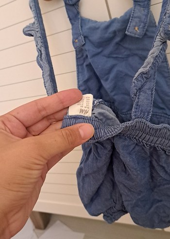 9-12 Ay Beden mavi Renk Kızlar için fırfırlı kot tulum