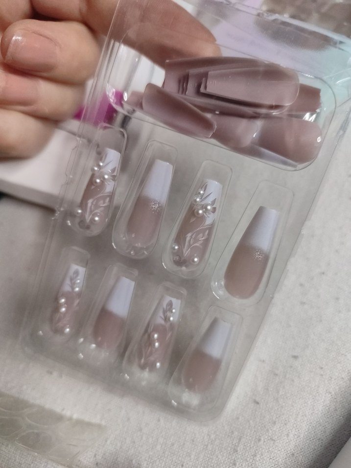 Beyaz Parlak İnci Tırnak Seti - Görsel 2