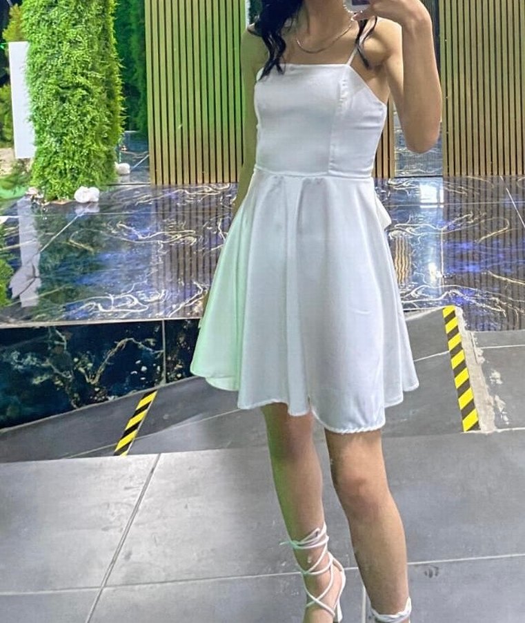 Beyaz Drapeli Midi elbise - Görsel 3