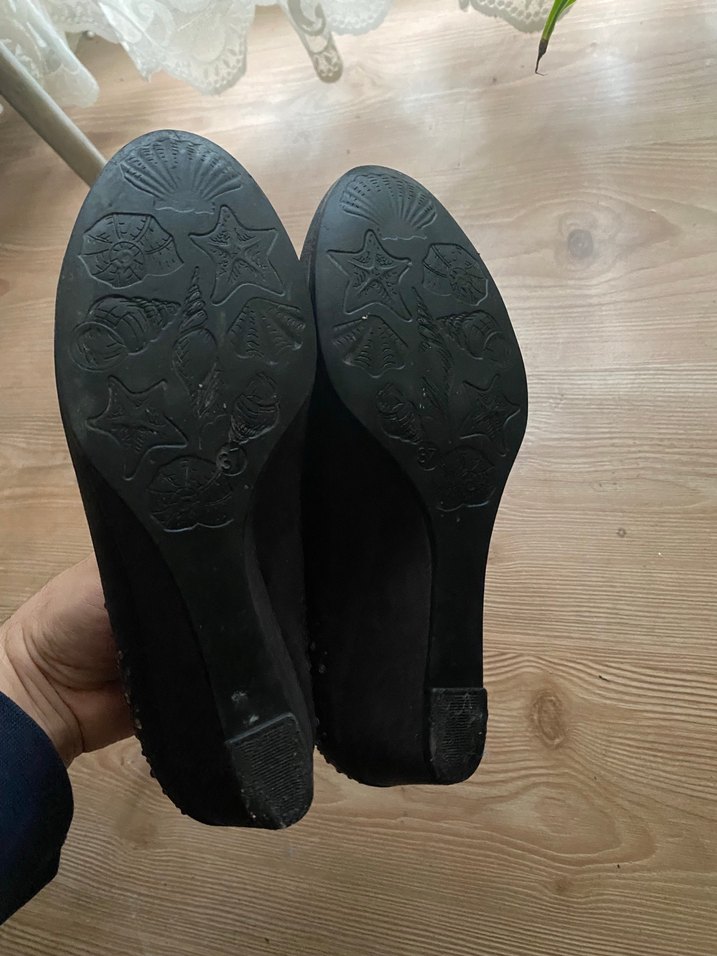 Siyah Dolgu Topuklu Kadın Babet - Görsel 3