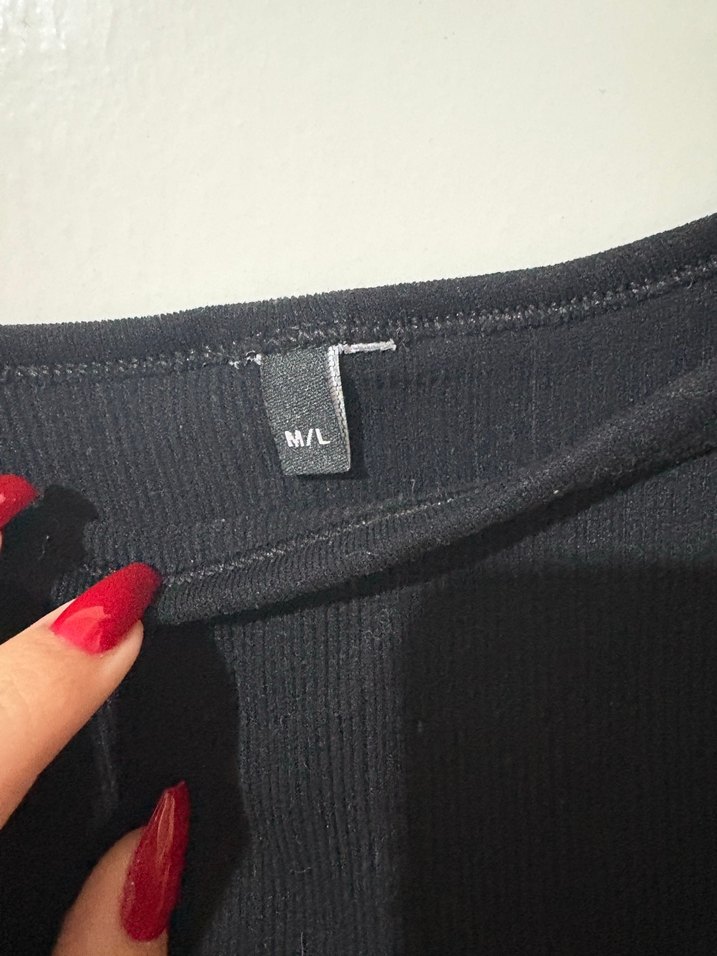 Siyah, Uzun Kollu, Dar Kesim Kadın Bluz - Görsel 2